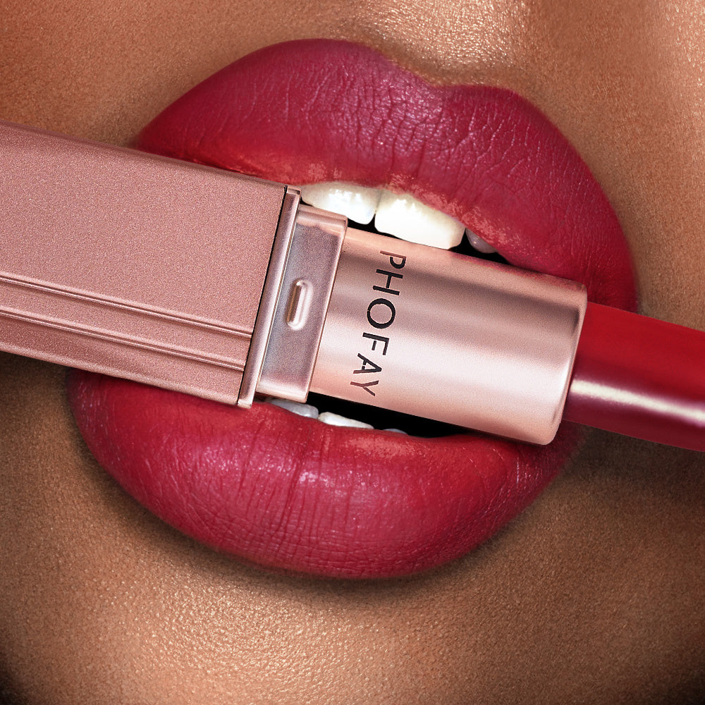 PHOFAY Matte Lipstick – in mouth